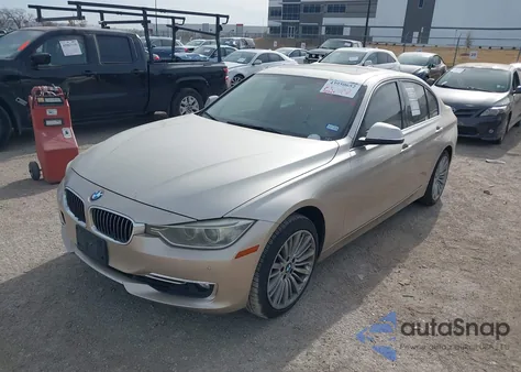 2014 BMW 328I z USA, uszkodzony, nr VIN WBA3A5C54EF605770